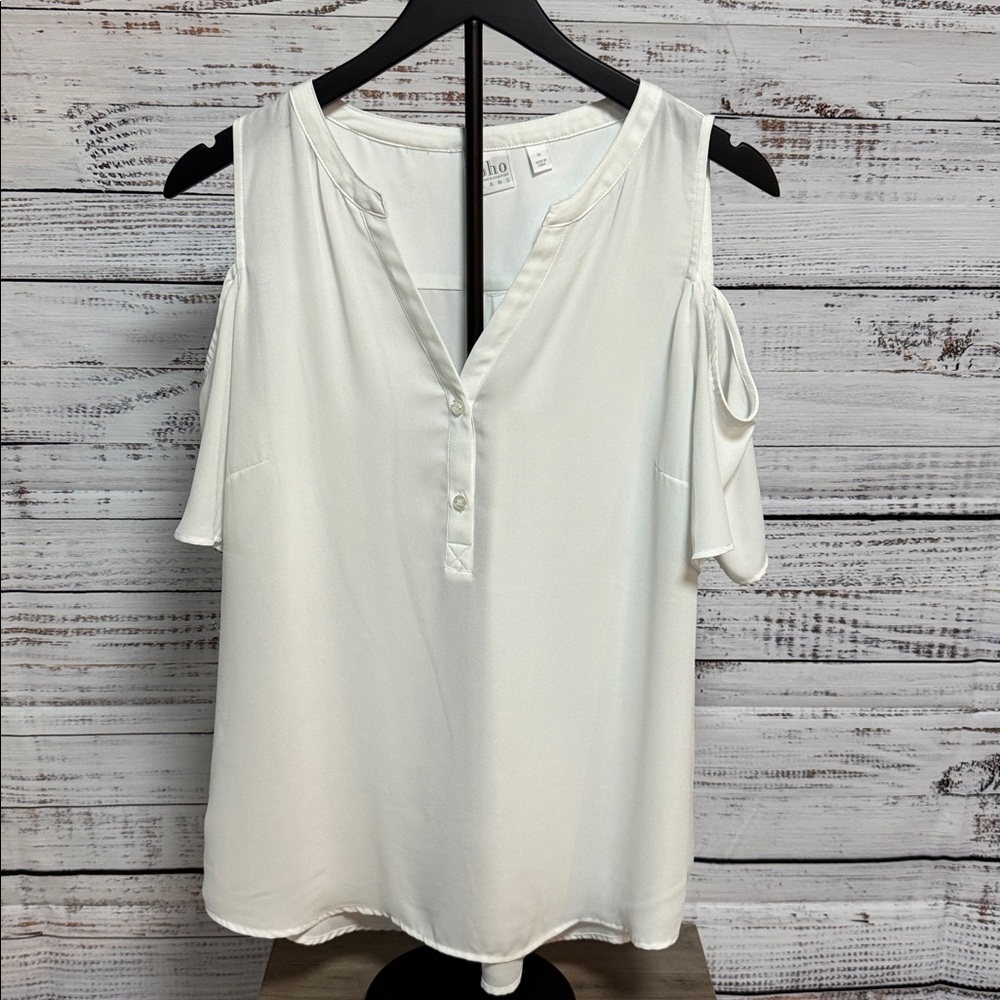 New York & Company Soho White Blouse